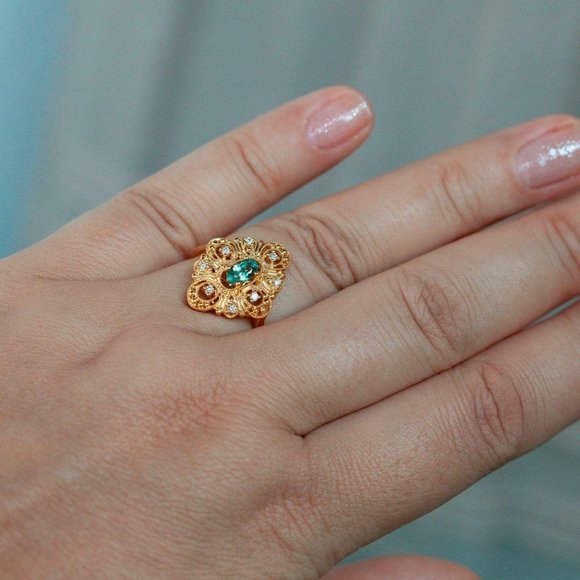 Natural Alexandrite Diamond 18k Yellow Gold Ring - Picture 2 of 6